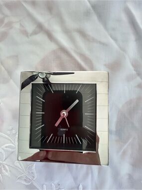 Square Silver Frame Black Dial Quartz Wall Clock